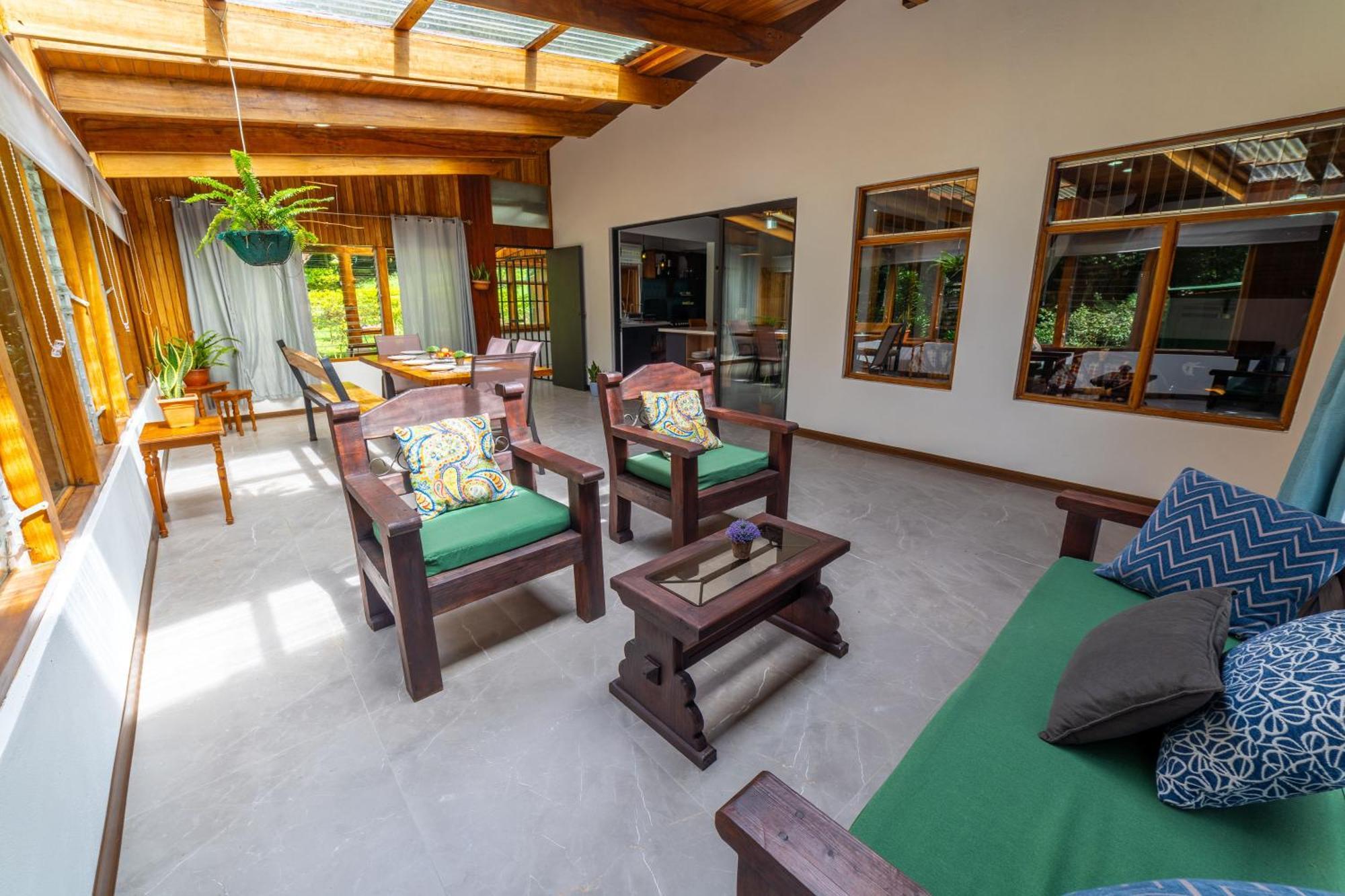 Casa Violeta Home Rentals Monteverde Exterior foto